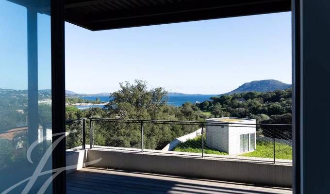 Продажа Апартаменты Porto-Vecchio