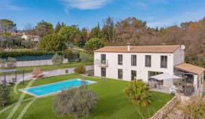 Продажа Дом Châteauneuf-Grasse