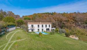 Продажа Дом Châteauneuf-Grasse