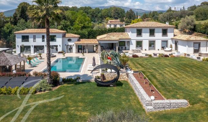 Продажа Дом Châteauneuf-Grasse