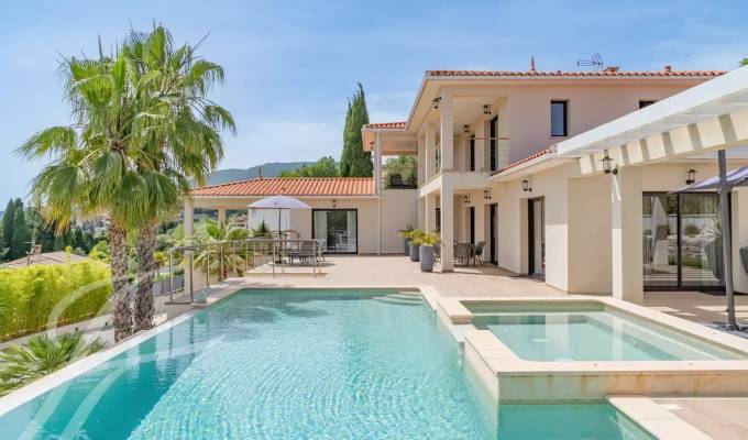 Продажа Дом Châteauneuf-Grasse