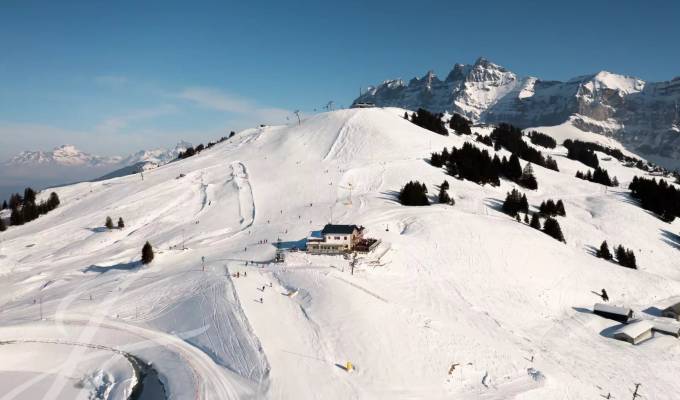 Продажа Отель Champéry