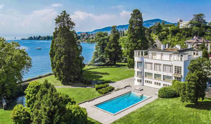 Продажа Поместье Montreux