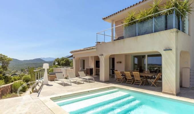 Продажа Вилла Sainte-Lucie-de-Porto-Vecchio